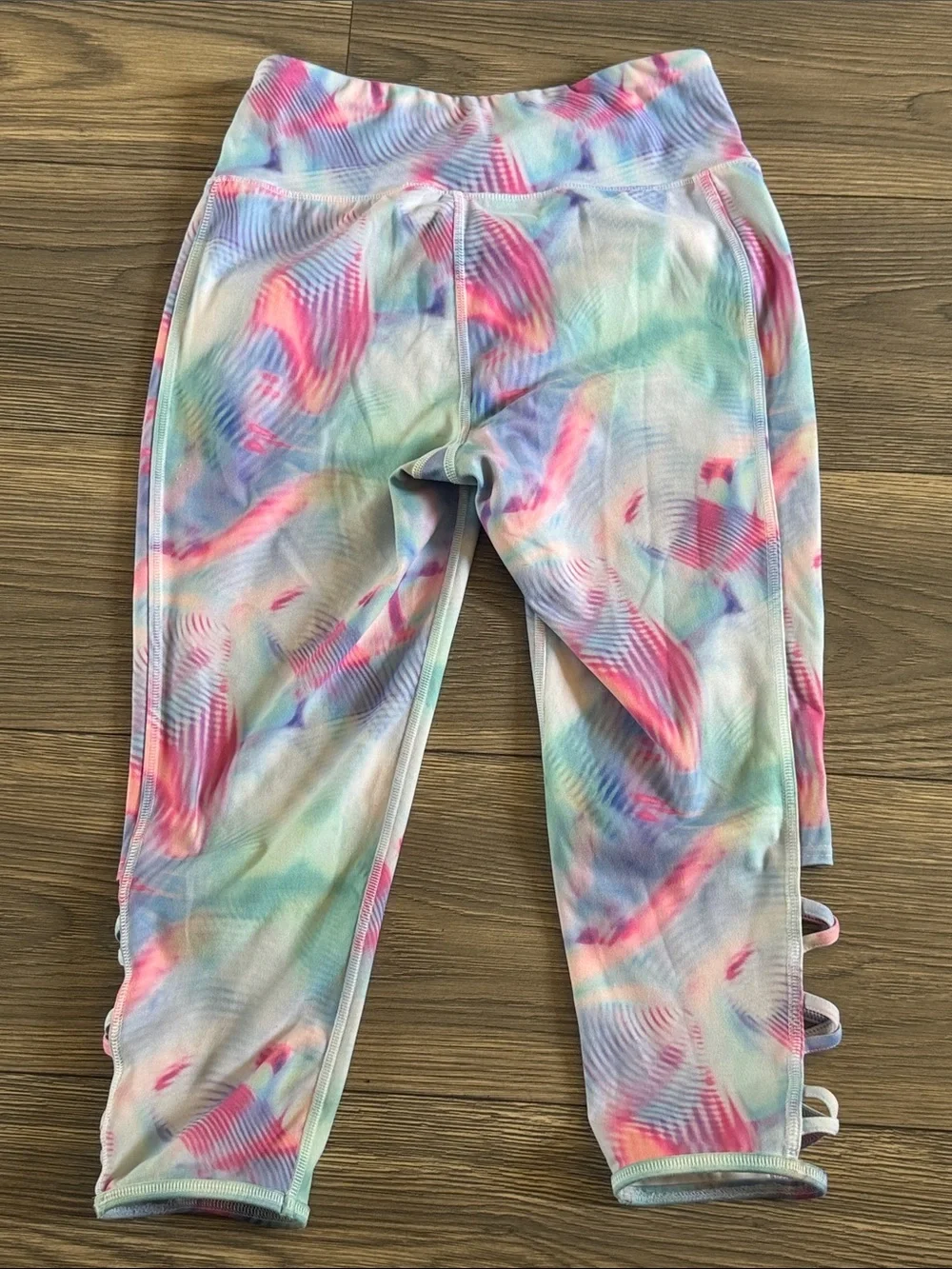 MTA Sport Pastel Multicolor Capri Leggings with Side Ladder Straps - Picture 3 of 4